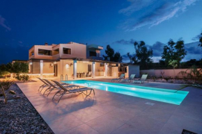 Villa Maribia with Private pool - Dodekanes Gennadi